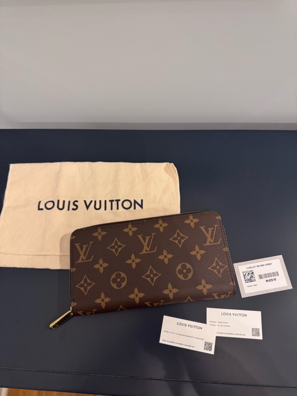 Louis Vuitton Zippy Monogram Wallet